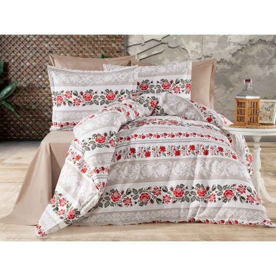 Lenjerie de pat cu motive traditionale din bumbac fabricată cu atenție la detalii în atelierul propriu. Lenjerie de pat cu motive traditionale din bumbac fabricată cu atenție la detalii în atelierul propriu.