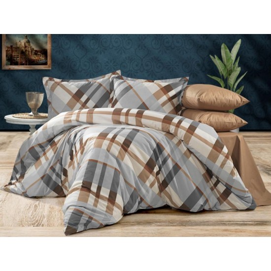 Lenjerie de pat Lines din bumbac fabricată cu atenție la detalii în atelierul propriu.