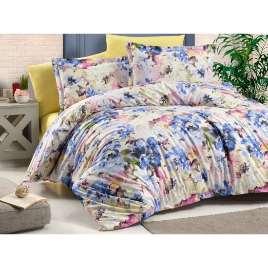 Lenjerie de pat Redness Glow din bumbac fabricată cu atenție la detalii în atelierul propriu.