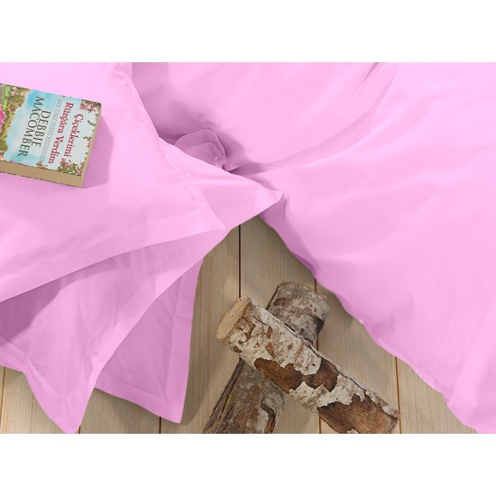 Lenjerie de pat Roz Pudrat din bumbac fabricată cu atenție la detalii în atelierul propriu.